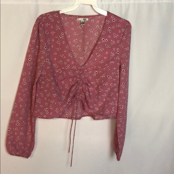 PINK FLORAL TOP - Picture 1 of 3